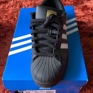 Adidas Men’s Swift Run sneakers